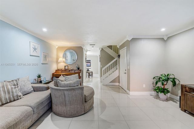 6410 W 27th Ln 101-19, Hialeah, FL 33016