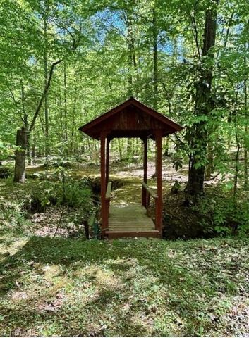 7198 Spring Hill Road, Lewisville, NC 27023