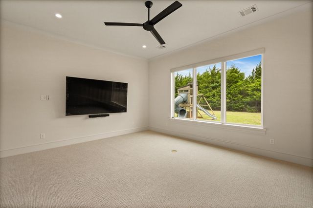121 Sawgrass Drive, Heath, TX 75032