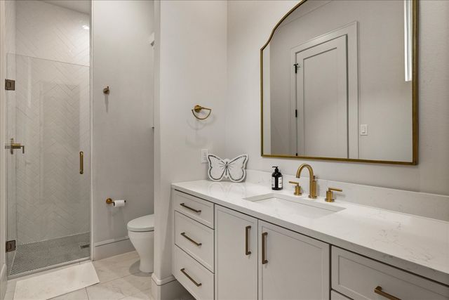 121 Sawgrass Drive, Heath, TX 75032