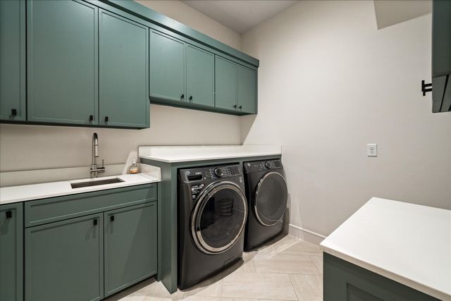 121 Sawgrass Drive, Heath, TX 75032
