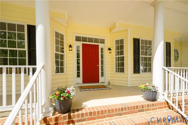 3143 Maidens Rd, Powhatan, VA 23139