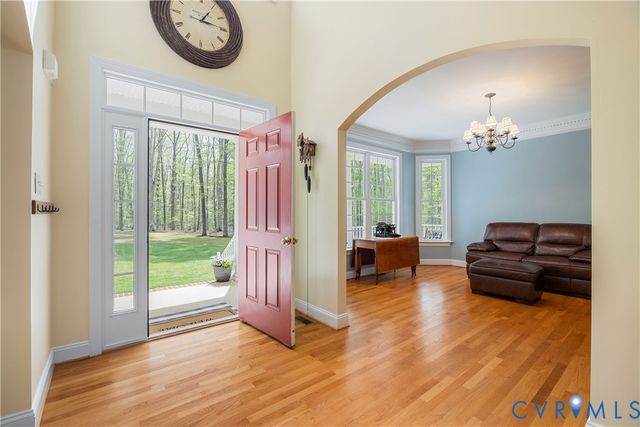 3143 Maidens Rd, Powhatan, VA 23139