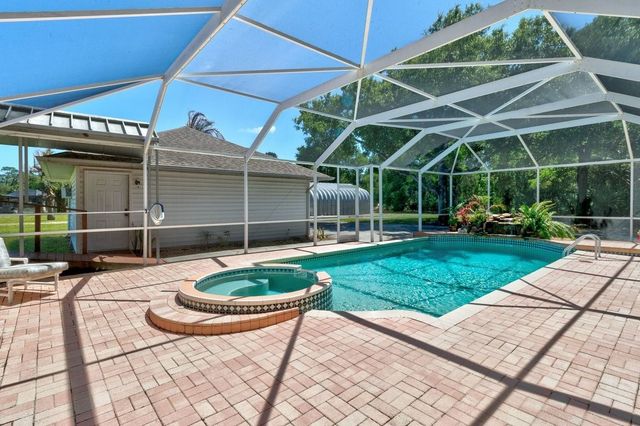 8145 133rd Place, Sebastian, FL 32958