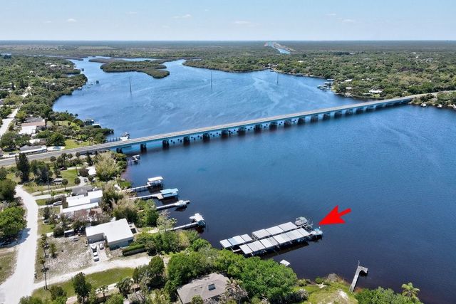 8145 133rd Place, Sebastian, FL 32958