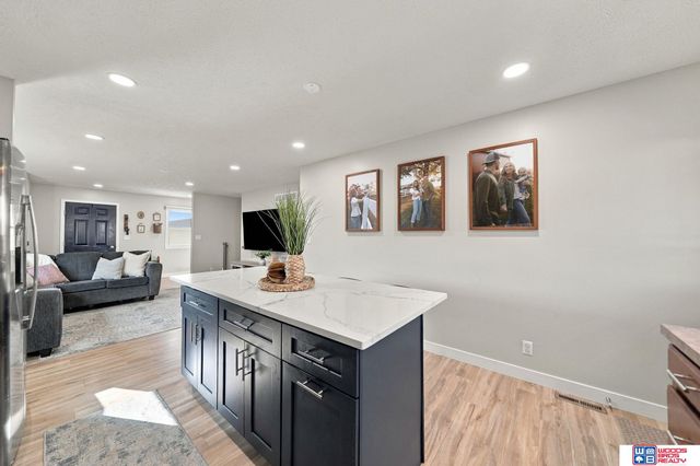 1212 Garden Valley Road, Lincoln, NE 68521