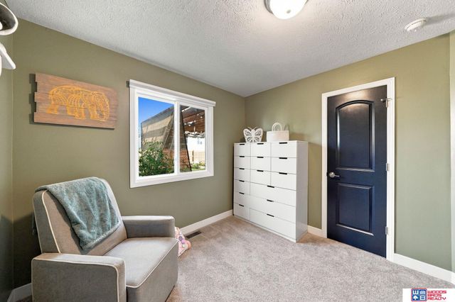 1212 Garden Valley Road, Lincoln, NE 68521