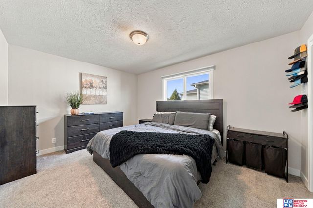1212 Garden Valley Road, Lincoln, NE 68521