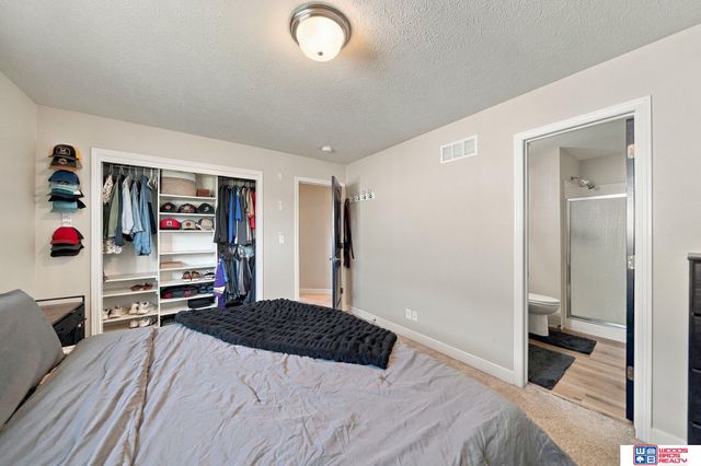 1212 Garden Valley Road, Lincoln, NE 68521
