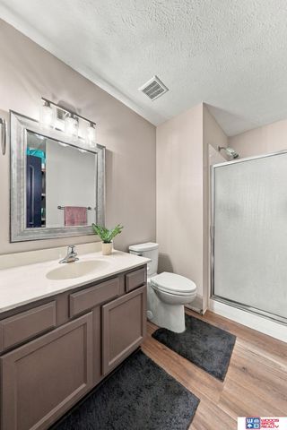 1212 Garden Valley Road, Lincoln, NE 68521