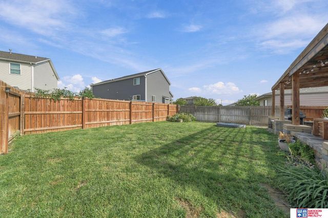 1212 Garden Valley Road, Lincoln, NE 68521