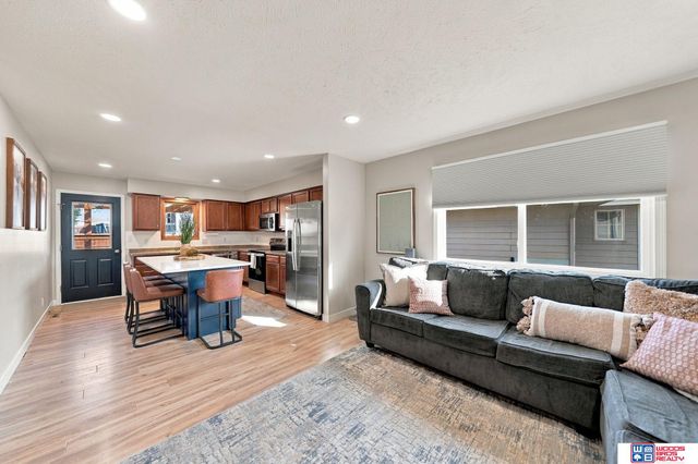 1212 Garden Valley Road, Lincoln, NE 68521