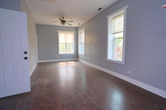2858 S Saint Louis Avenue 3, Chicago, IL 60623