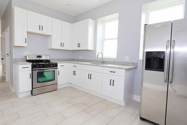 2858 S Saint Louis Avenue 3, Chicago, IL 60623