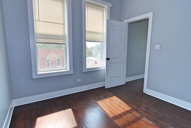 2858 S Saint Louis Avenue 3, Chicago, IL 60623