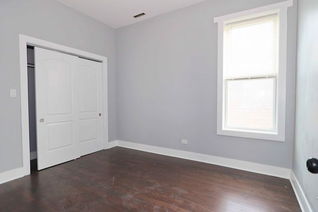 2858 S Saint Louis Avenue 3, Chicago, IL 60623