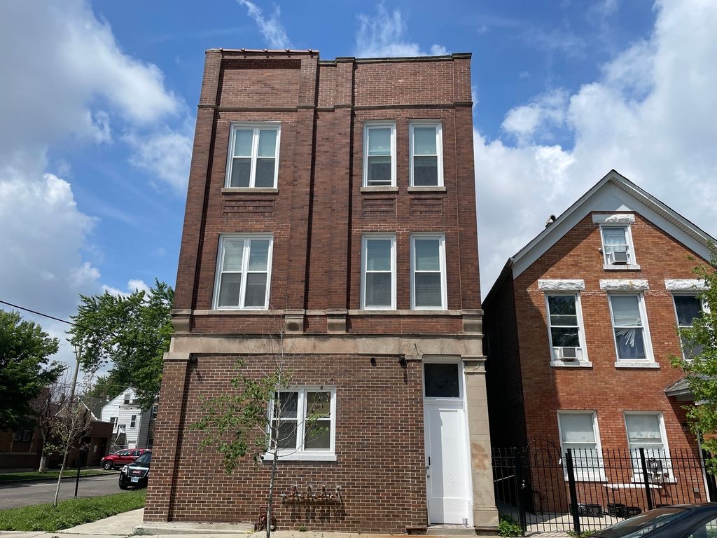 2858 S Saint Louis Avenue 3, Chicago, IL 60623