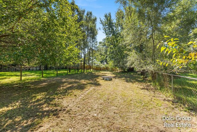 58 Scotts Drive, Holland, MI 49424