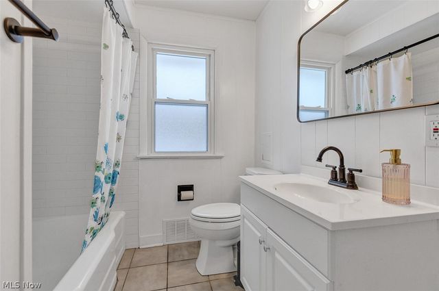 1718 Marietta Avenue, Parma, OH 44134