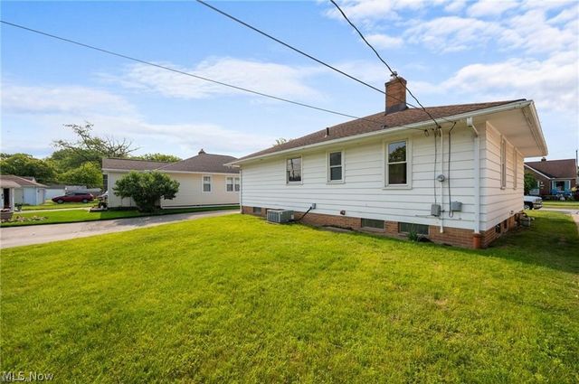 1718 Marietta Avenue, Parma, OH 44134