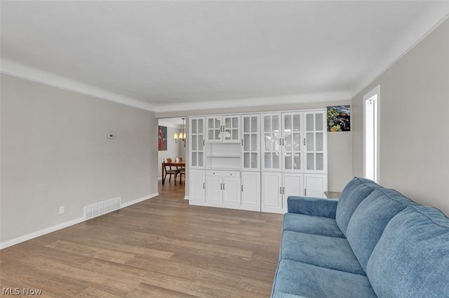 1718 Marietta Avenue, Parma, OH 44134