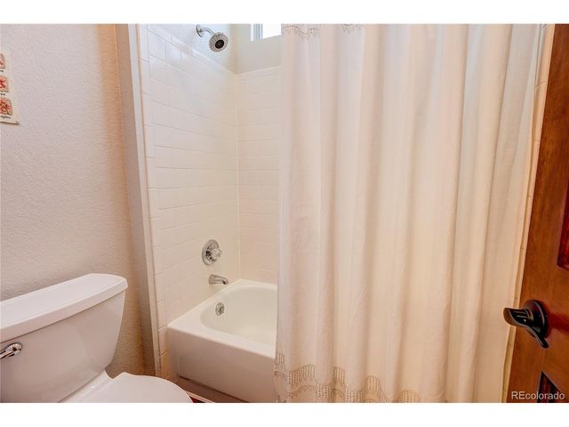 8256 W Clifton Ave, Littleton, CO 80128