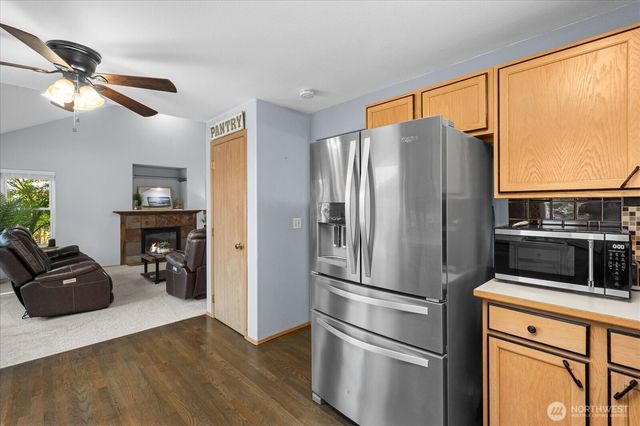 17708 Topper Court, Arlington, WA 98223