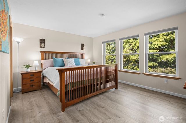 17708 Topper Court, Arlington, WA 98223