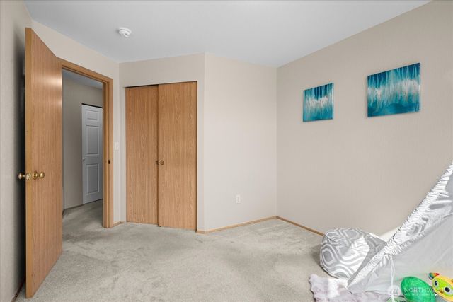 17708 Topper Court, Arlington, WA 98223