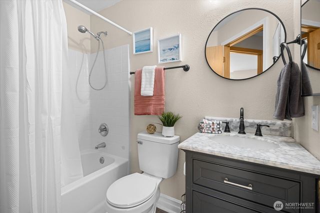 17708 Topper Court, Arlington, WA 98223