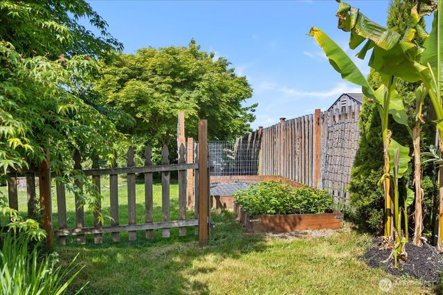 17708 Topper Court, Arlington, WA 98223