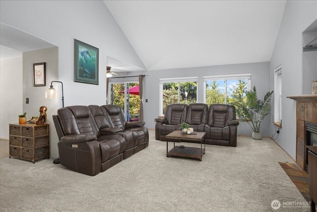 17708 Topper Court, Arlington, WA 98223