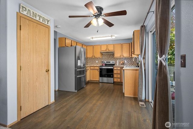 17708 Topper Court, Arlington, WA 98223