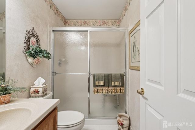 304 Waxwing Drive, Monroe, NJ 08831