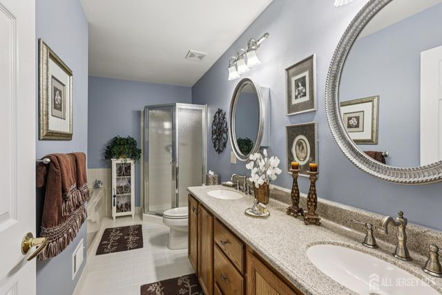 304 Waxwing Drive, Monroe, NJ 08831