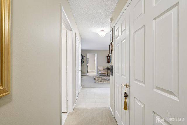 304 Waxwing Drive, Monroe, NJ 08831