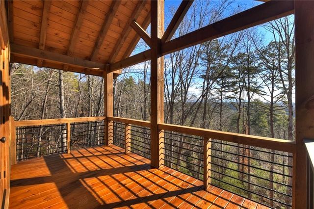 142 Red Oak Trail, Ellijay, GA 30540