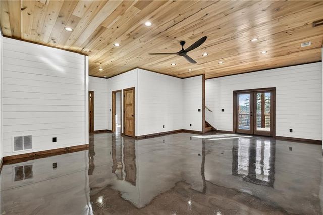 142 Red Oak Trail, Ellijay, GA 30540