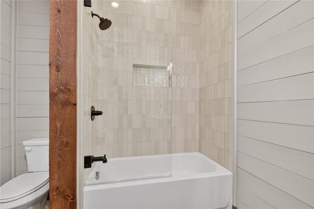 142 Red Oak Trail, Ellijay, GA 30540