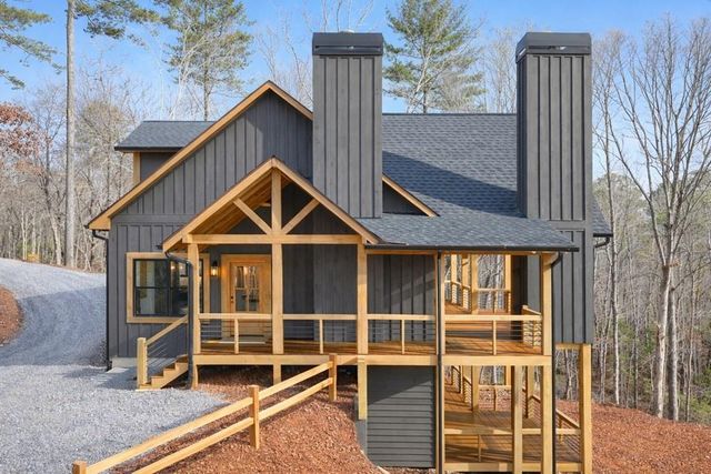 142 Red Oak Trail, Ellijay, GA 30540