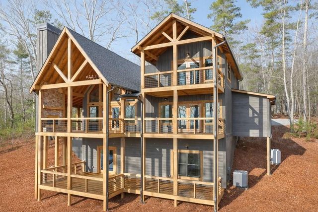 142 Red Oak Trail, Ellijay, GA 30540