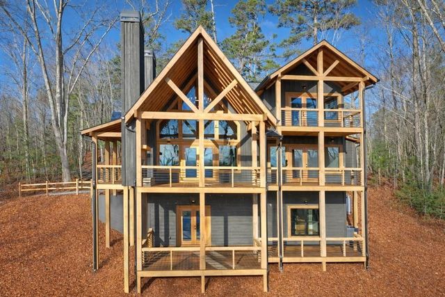 142 Red Oak Trail, Ellijay, GA 30540