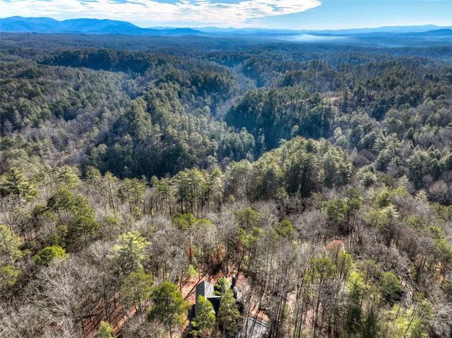 142 Red Oak Trail, Ellijay, GA 30540