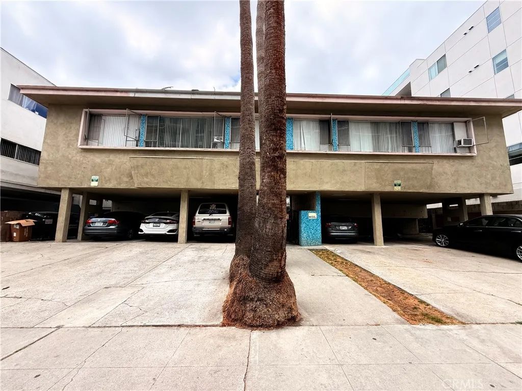 423 S Le Doux Rd 10, Los Angeles, CA 90048