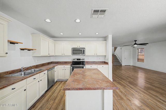 8422 E KEATS Avenue, Mesa, AZ 85209