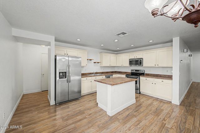 8422 E KEATS Avenue, Mesa, AZ 85209