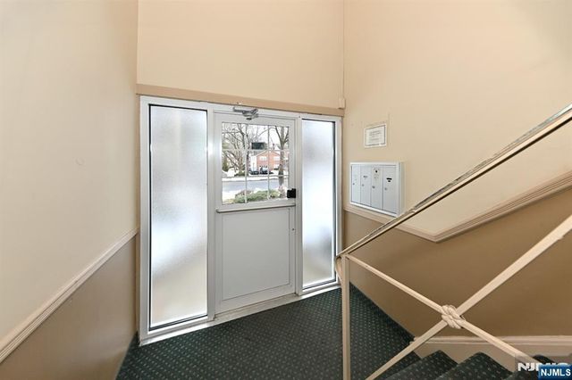 23-16 Howard Avenue D, Fair Lawn, NJ 07410