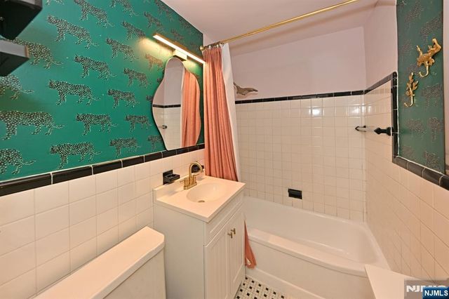 23-16 Howard Avenue D, Fair Lawn, NJ 07410