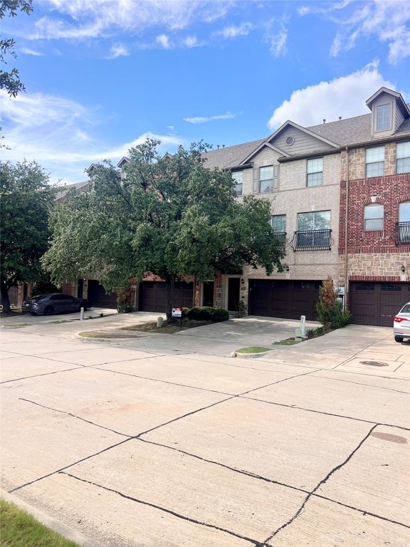 7893 Morven Park, Irving, TX 75063