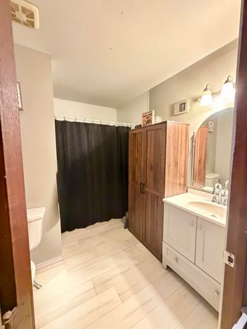 712 S Howell Avenue, West Plains, MO 65775